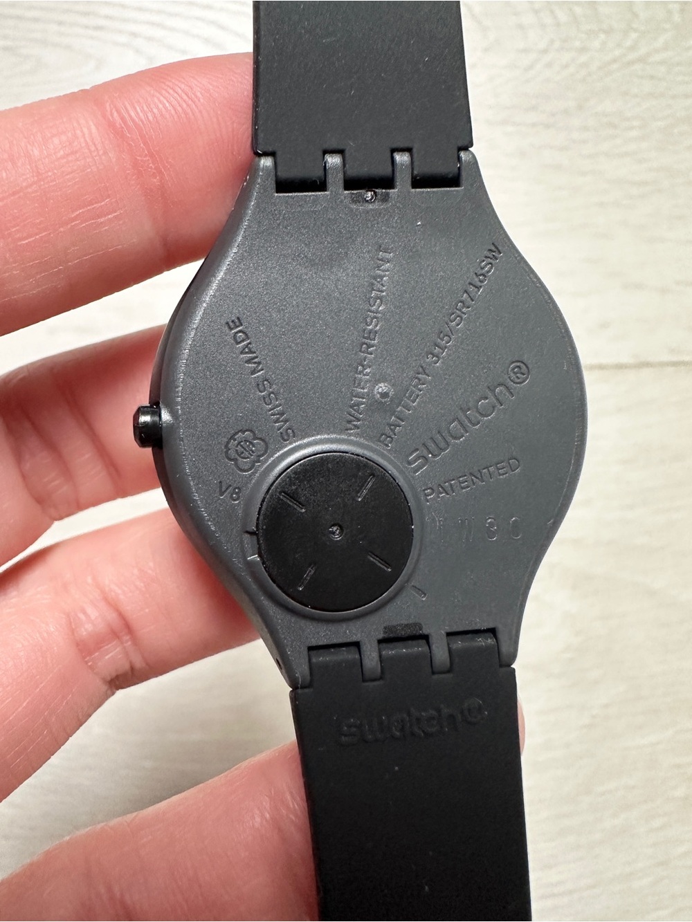 Swatch Ultra Thin New Skin SKINNELLA (SVOB104) Watch Black Unisex Watch - Picture 11 of 13